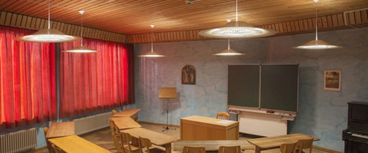 LED-Beleuchtung in den Klassen – Abschluss der geförderten Sanierungsmaßnahmen LED-Beleuchtung in den Klassen – Abschluss der geförderten Sanierungsmaßnahmen